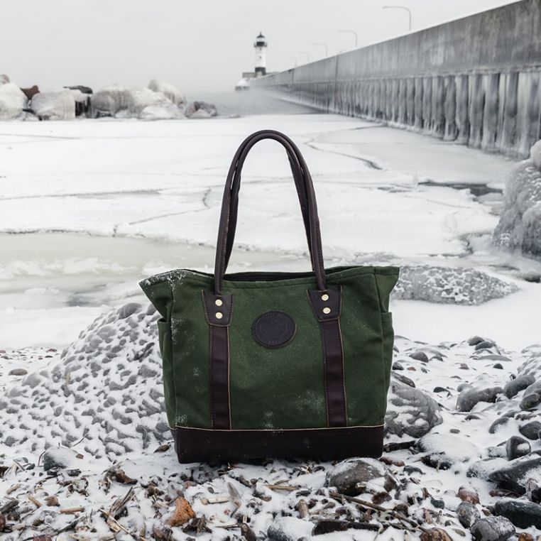 duluth women's canvas travel tote bag Highlander Tote Waxed Grey