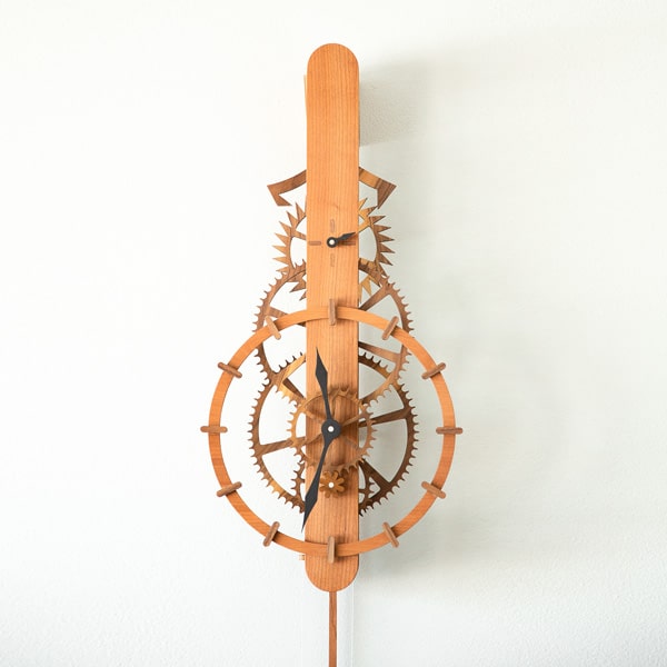 Wooden Gear Clock: Ascent